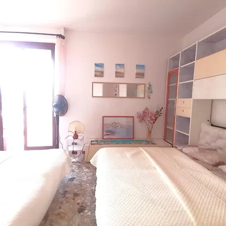 Acqua Di Bed & Breakfast Alassio